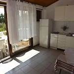 Pinus Πανσιόν