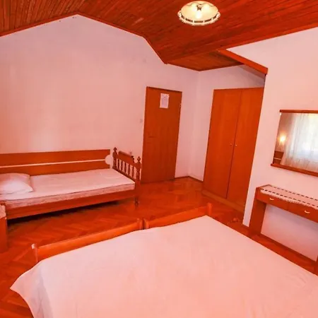 Guest house Pinus *