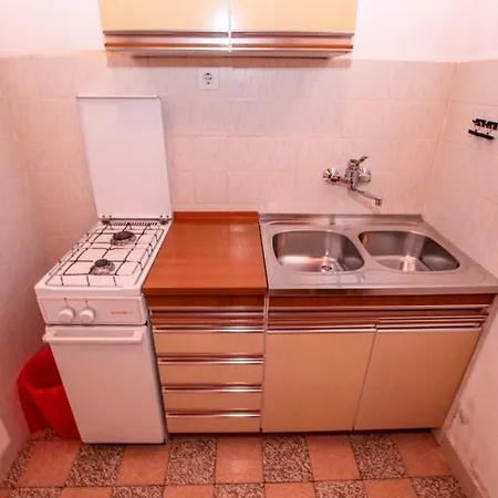 Pinus 3* سومارتين