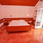 Pinus Casa de hóspedes