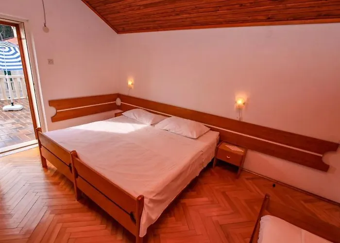 Pinus Casa de hóspedes 3*